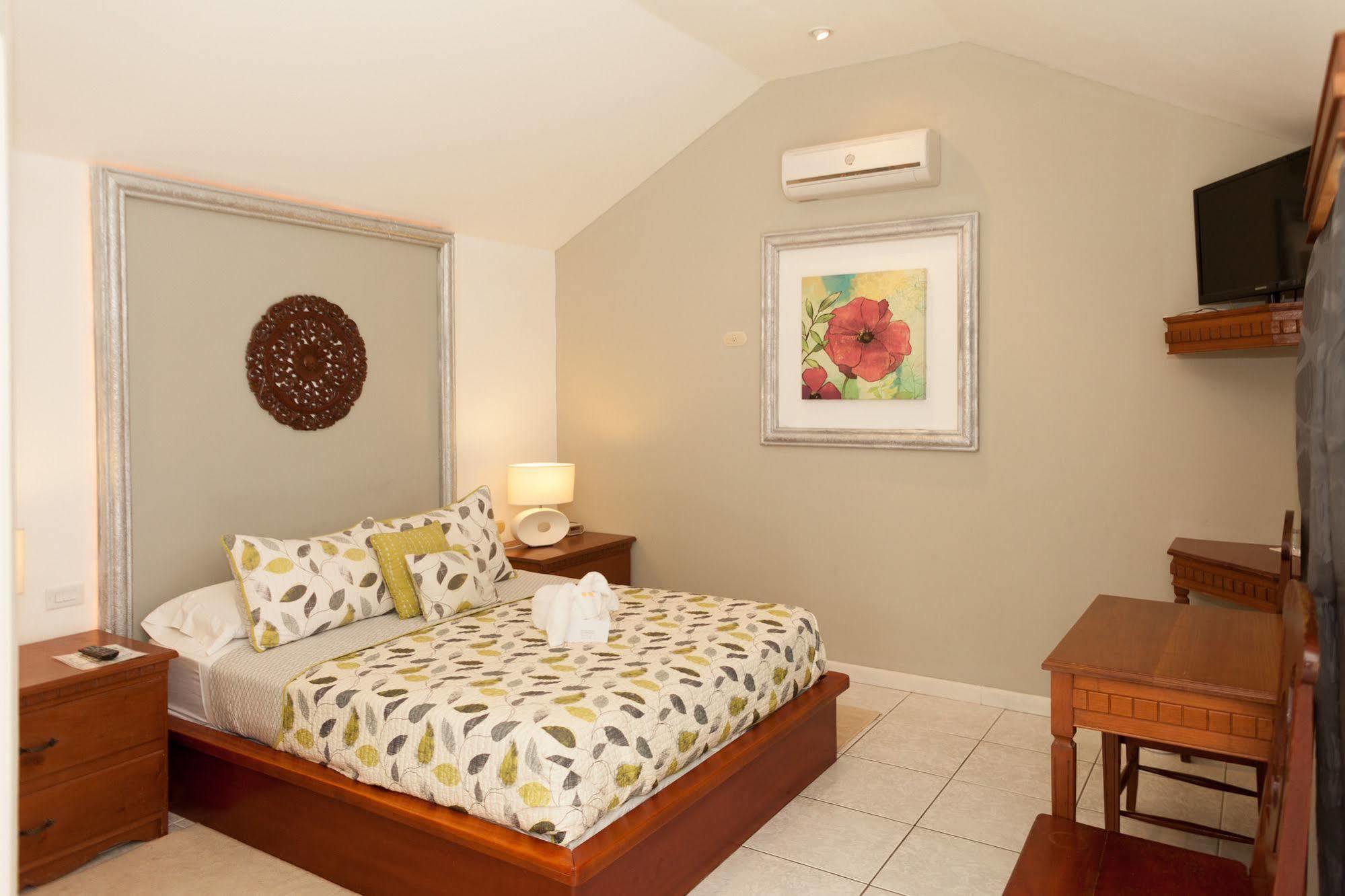 Villa Boscardi Belize City Exterior foto