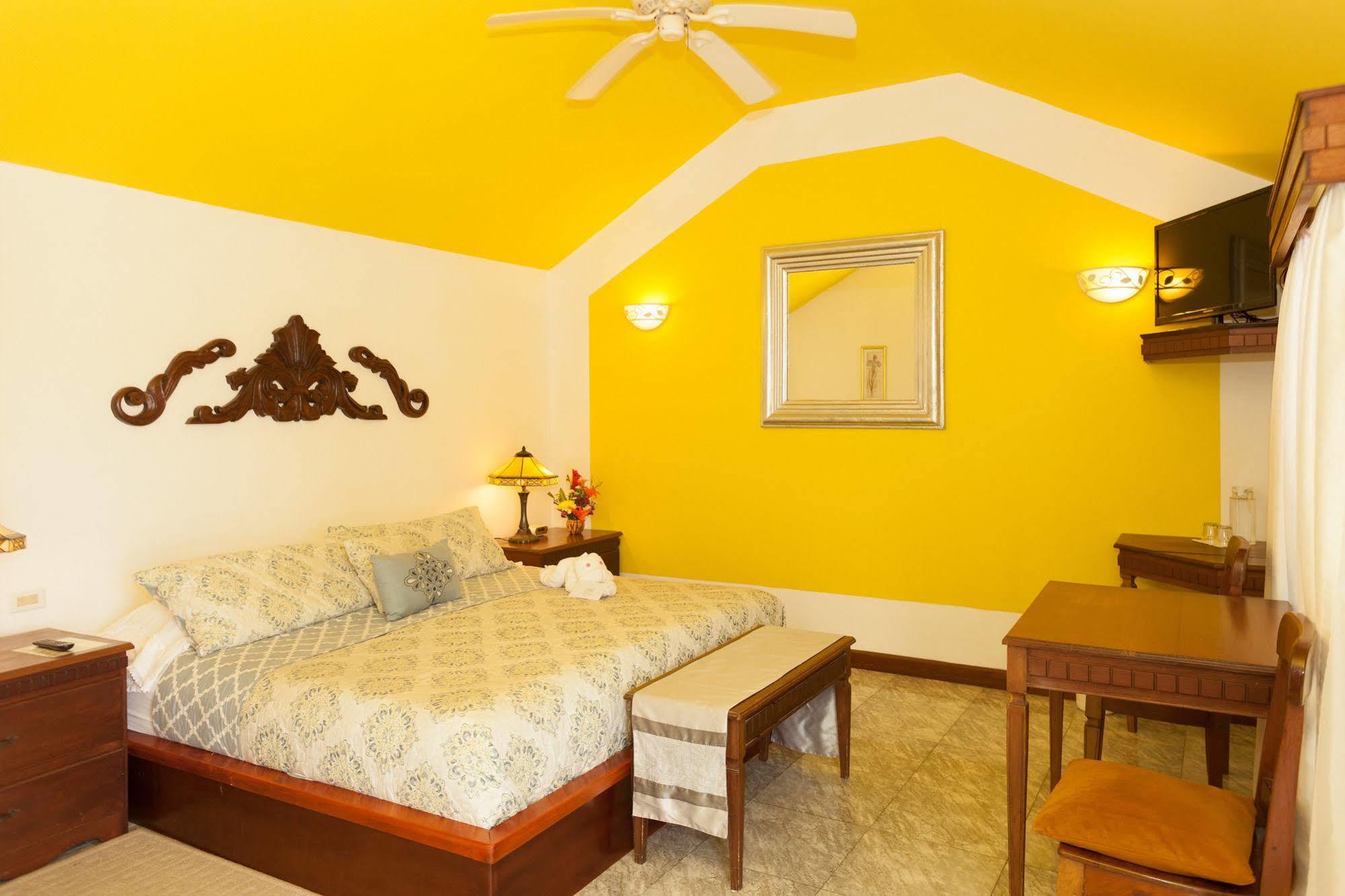 Villa Boscardi Belize City Exterior foto