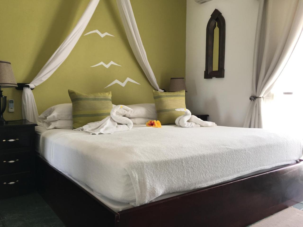 Villa Boscardi Belize City Exterior foto